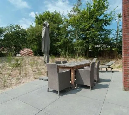 Holiday home In De Duinpan *